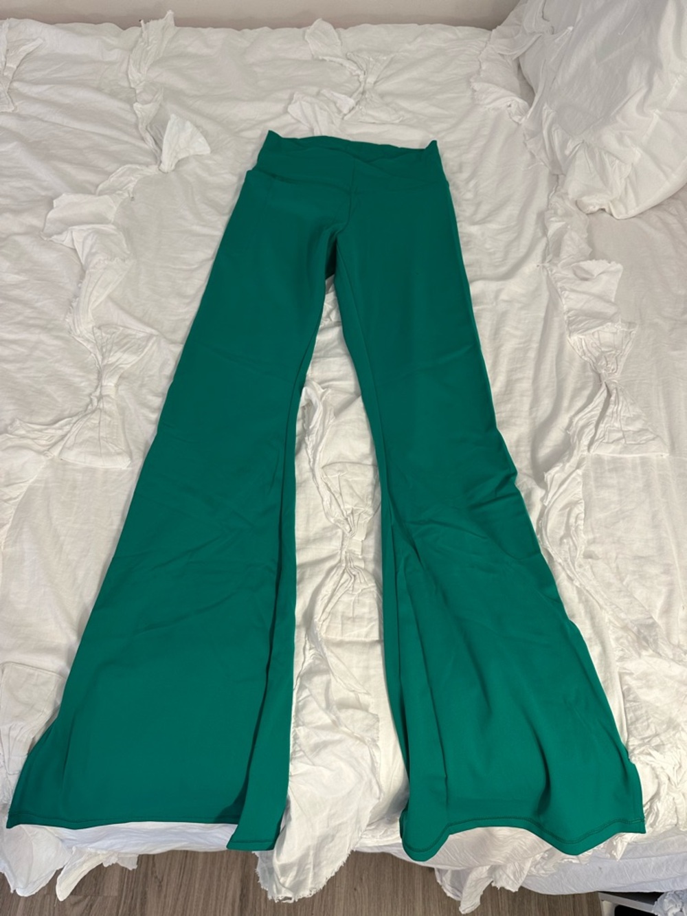 Green waist crossover social tourist bootcut legging
